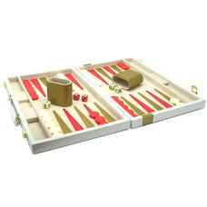 Geöffneter Backgammon-Koffer mit beigefarbenem Samt-Spielfeld, roten und weißen Dreiecken, großzügige Spielfläche 38×46,5 cm